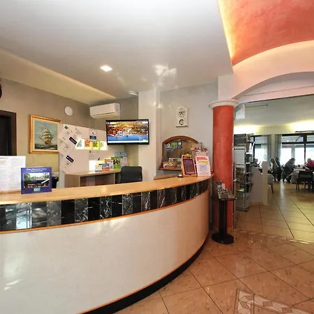 Hotel Campanello Castelnuovo del Garda
