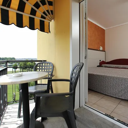 Hotel Campanello 3*